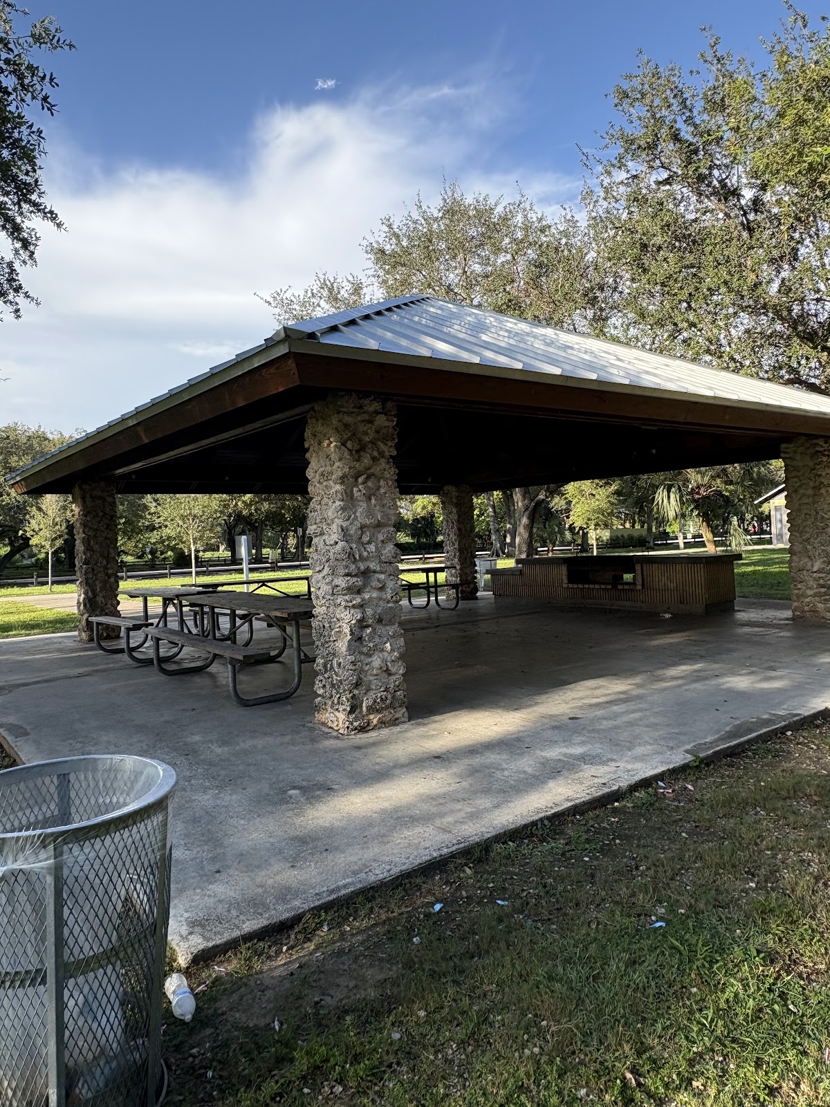 Kendall Indian Hammocks Park - Main Court